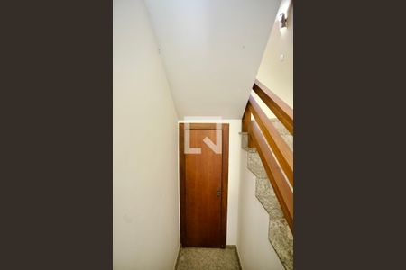 Lavabo de casa para alugar com 4 quartos, 500m² em Nossa Senhora do Carmo, Contagem
