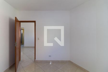 Quarto de casa para alugar com 1 quarto, 50m² em Jardim Iva, São Paulo