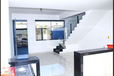 Cozinha de casa à venda com 2 quartos, 135m² em Jardim Vitoria, Belo Horizonte