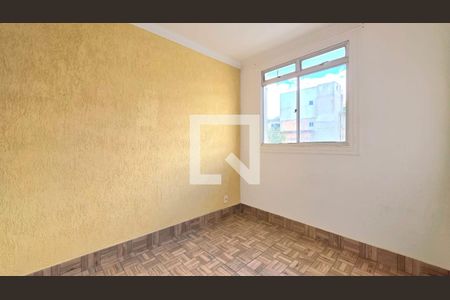 Quarto 2 de apartamento para alugar com 2 quartos, 45m² em Gávea Ii, Vespasiano