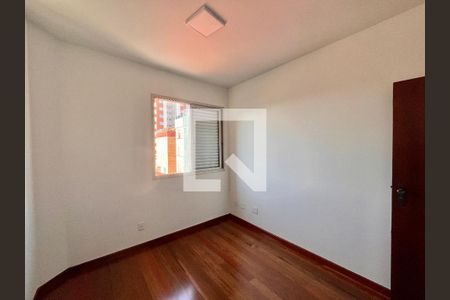 Apartamento para alugar com 3 quartos, 180m² em Palmares, Belo Horizonte