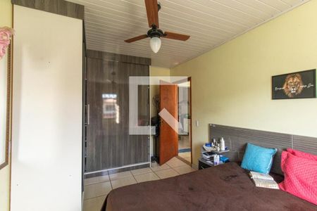 QUarto 1 de casa à venda com 3 quartos, 230m² em Cajuru, Curitiba