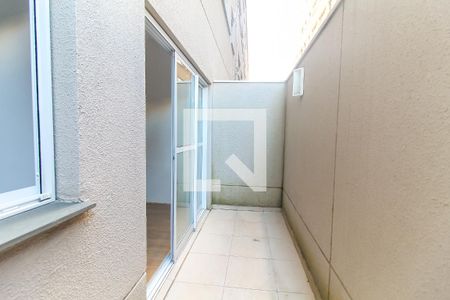 Quintal de kitnet/studio à venda com 1 quarto, 26m² em Jardim Helena, São Paulo