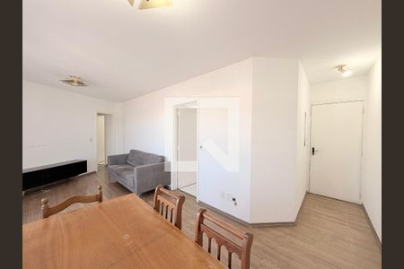 Sala de apartamento para alugar com 3 quartos, 93m² em Jardim Messina, Jundiaí
