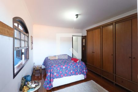 Casa para alugar com 3 quartos, 227m² em Jardim Virginia Bianca, São Paulo