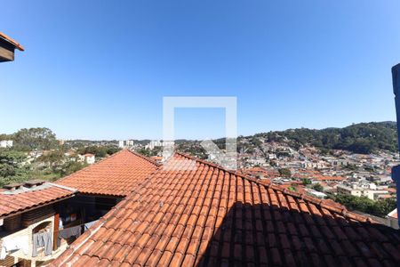 Casa para alugar com 3 quartos, 227m² em Jardim Virginia Bianca, São Paulo