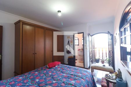 Casa para alugar com 3 quartos, 227m² em Jardim Virginia Bianca, São Paulo