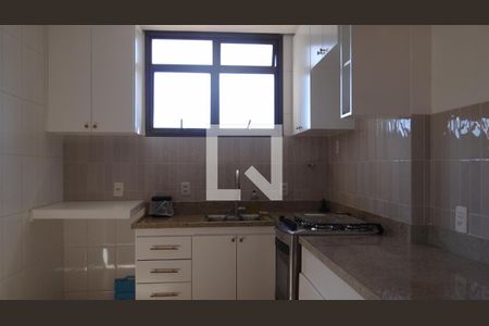 cozinha de apartamento para alugar com 1 quarto, 58m² em Barra da Tijuca, Rio de Janeiro