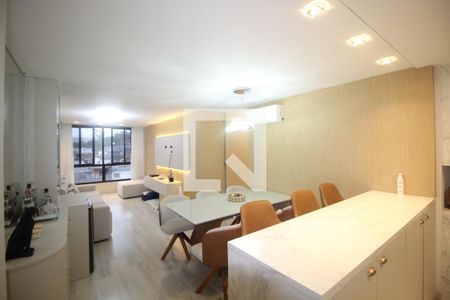 Sala de apartamento para alugar com 3 quartos, 84m² em Jardim Botânico, Porto Alegre