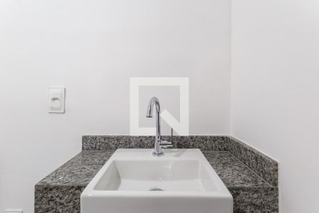 Banheiro de kitnet/studio à venda com 1 quarto, 25m² em Vila Olímpia, São Paulo