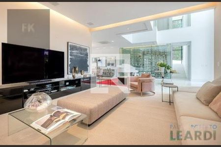 Casa de Condomínio à venda com 6 quartos, 1279m² em Alphaville Residencial Um, Barueri