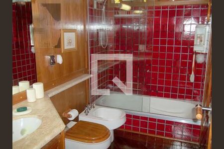 Casa à venda com 4 quartos, 650m² em Alphaville, Santana de Parnaíba