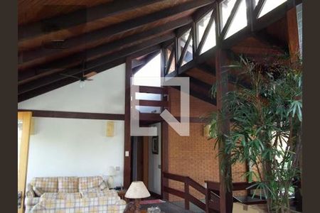 Casa à venda com 4 quartos, 650m² em Alphaville, Santana de Parnaíba