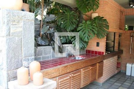 Casa à venda com 4 quartos, 650m² em Alphaville, Santana de Parnaíba