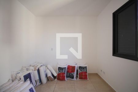 Quarto 1 de apartamento para alugar com 2 quartos, 72m² em Jardim Maria Rosa, Taboão da Serra