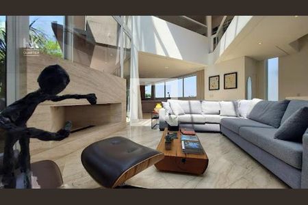 Casa à venda com 4 quartos, 774m² em Residencial Tambore III, Santana de Parnaíba