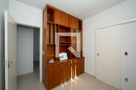 QUARTO1 de apartamento à venda com 3 quartos, 76m² em João Pinheiro, Belo Horizonte