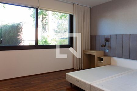 Suíte Master de casa de condomínio à venda com 5 quartos, 458m² em Jardim dos Estados, São Paulo