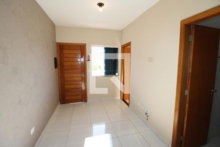 Casa de Condomínio para alugar com 2 quartos, 48m² em Itaquera, São Paulo