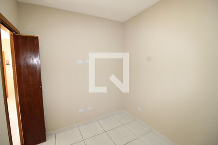 Casa de Condomínio para alugar com 2 quartos, 48m² em Itaquera, São Paulo