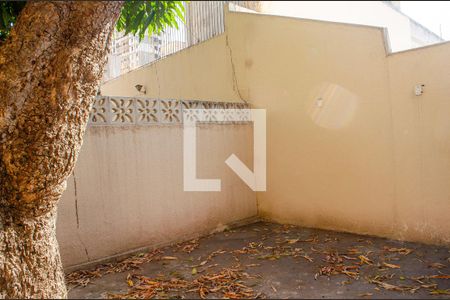 Casa para alugar com 2 quartos, 42m² em Setor Central, Goiânia