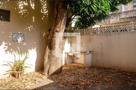 Casa para alugar com 2 quartos, 42m² em Setor Central, Goiânia