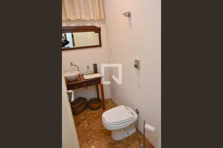 Lavabo de apartamento à venda com 3 quartos, 285m² em Bela Vista, Jundiaí