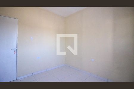 Quarto 1 de casa para alugar com 2 quartos, 50m² em Parque dos Bancarios, São Paulo