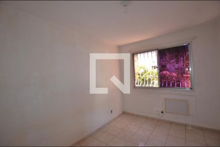 Quarto 1 de apartamento à venda com 2 quartos, 47m² em Jardim Sulacap, Rio de Janeiro