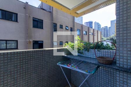 Varanda gourmet de apartamento à venda com 3 quartos, 107m² em Água Verde, Curitiba