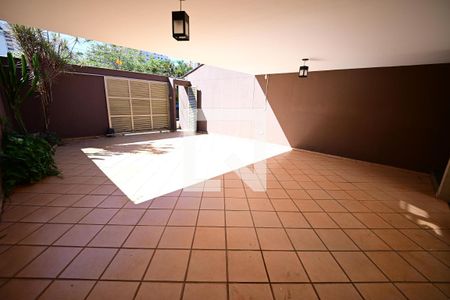 Casa para alugar com 4 quartos, 240m² em Nova Suiça, Goiânia