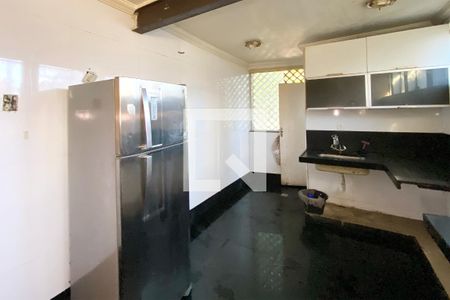 Cozinha de apartamento à venda com 3 quartos, 125m² em Serra, Belo Horizonte