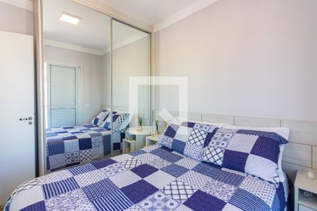 Suíte  de apartamento à venda com 3 quartos, 74m² em Vila Yara, Osasco