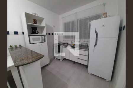 Cozinha de apartamento para alugar com 1 quarto, 35m² em Portão, Curitiba