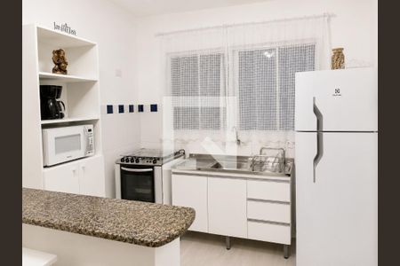 Cozinha de apartamento para alugar com 1 quarto, 35m² em Portão, Curitiba