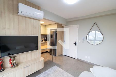 Sala de apartamento para alugar com 3 quartos, 54m² em Cavalhada, Porto Alegre