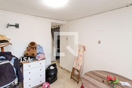 Quarto 2 de casa para alugar com 2 quartos, 60m² em Vila Isolina Mazzei, São Paulo