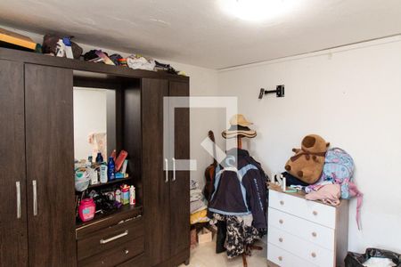 Quarto 2 de casa para alugar com 2 quartos, 60m² em Vila Isolina Mazzei, São Paulo