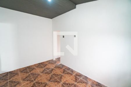Quarto 1 de casa para alugar com 2 quartos, 50m² em Vila Mira, São Paulo