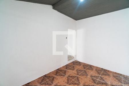 Quarto 1 de casa para alugar com 2 quartos, 50m² em Vila Mira, São Paulo