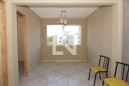Sala de apartamento para alugar com 2 quartos, 54m² em Parque Pirajussara, Embu das Artes