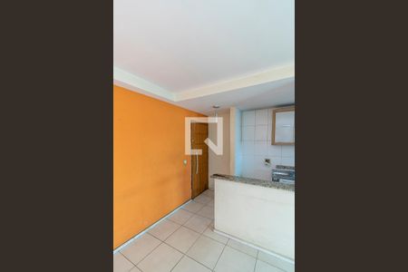 Sala de apartamento à venda com 2 quartos, 55m² em Bonsucesso, Rio de Janeiro