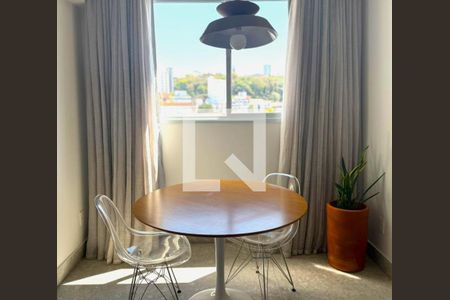 Foto 04 de apartamento para alugar com 2 quartos, 70m² em Vila Paris, Belo Horizonte