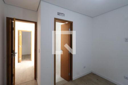 Suíte de casa para alugar com 3 quartos, 200m² em Penha de França, São Paulo