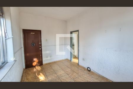 Sala de apartamento para alugar com 1 quarto, 70m² em Ramos, Rio de Janeiro