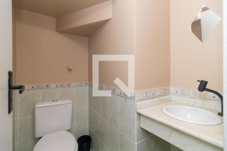 Lavabo de casa de condomínio à venda com 3 quartos, 100m² em Guarujá, Porto Alegre