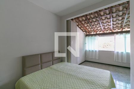 Casa para alugar com 4 quartos, 300m² em Jaqueline, Belo Horizonte