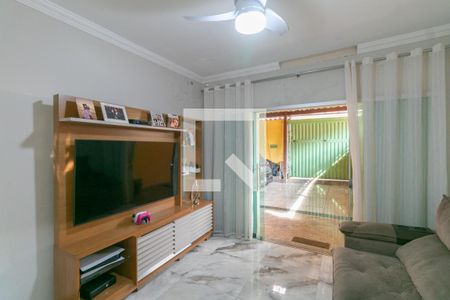 Casa para alugar com 4 quartos, 300m² em Jaqueline, Belo Horizonte
