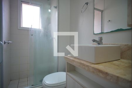 Banheiro da Suíte de apartamento à venda com 2 quartos, 64m² em Sarandi, Porto Alegre