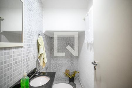 Lavabo de casa à venda com 3 quartos, 184m² em Vila Gumercindo, São Paulo